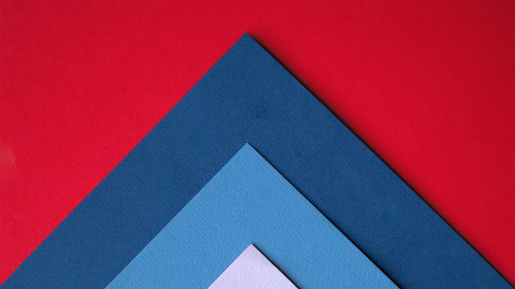 arrows to show supplier selection as top priority